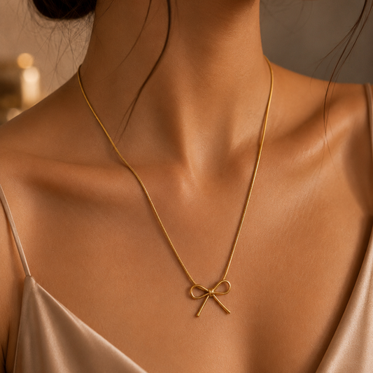 Luna Bow Necklace