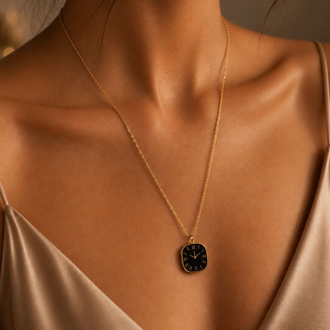 Vintage Clock Necklace - Black